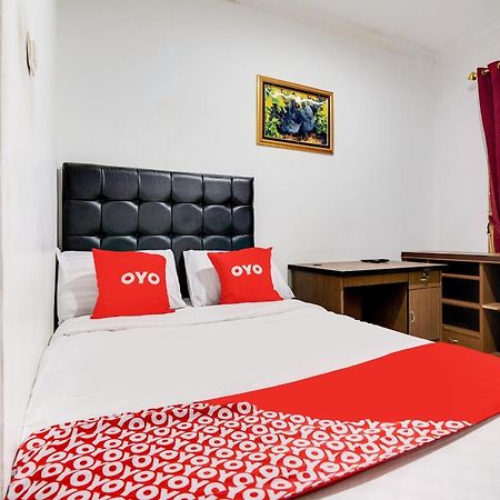 Oyo Life 91994 Sawerigading Jatinangor Syariah Hotel Sayang Екстериор снимка