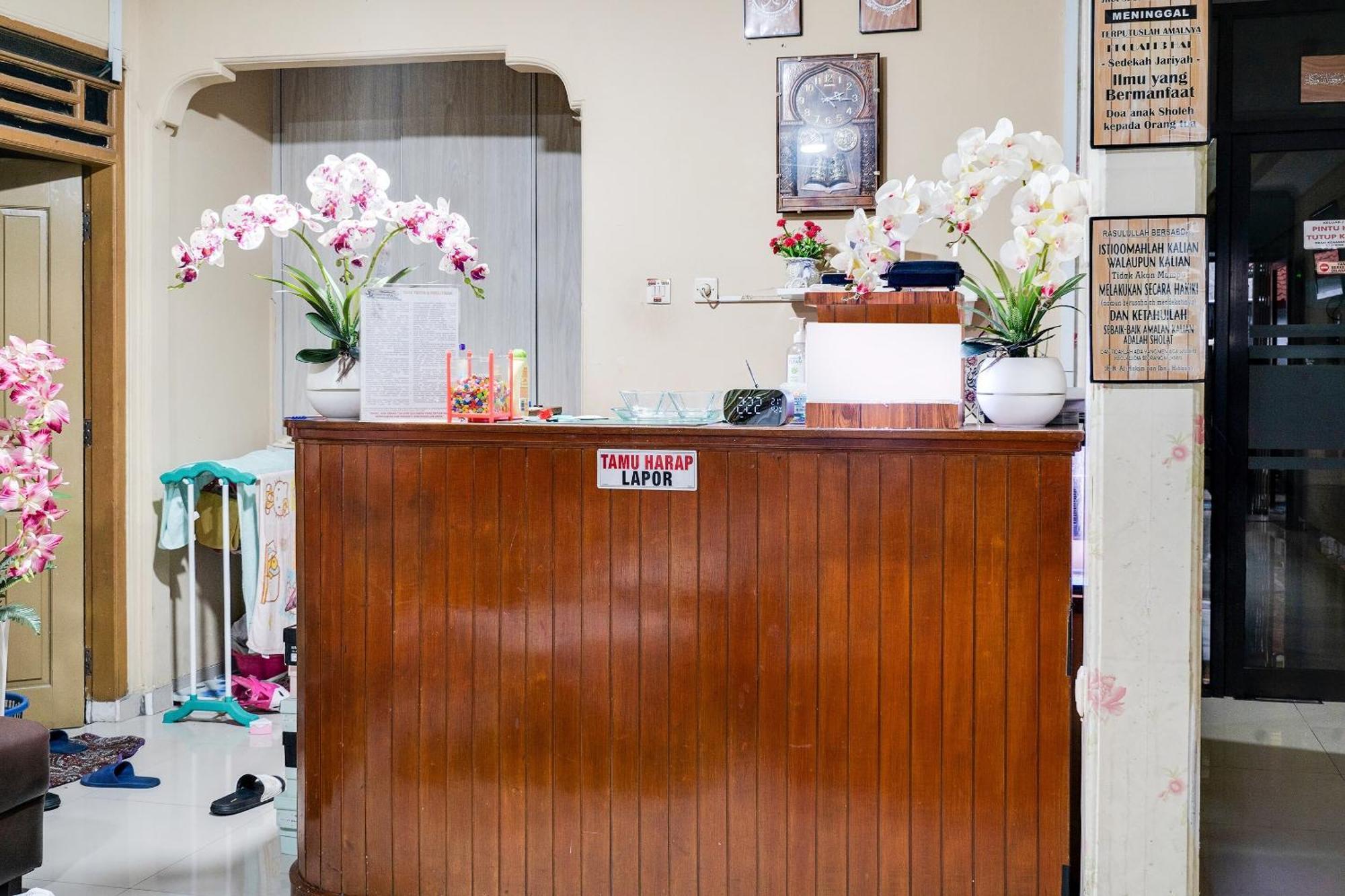 Oyo Life 91994 Sawerigading Jatinangor Syariah Hotel Sayang Екстериор снимка